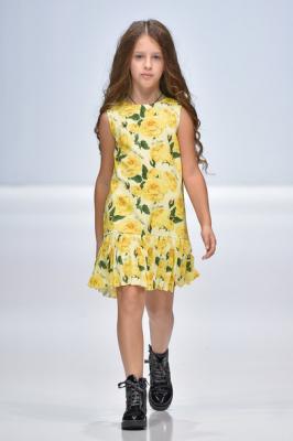 DE SALITTO & STEFANIA PINYAGINA & PABLOSKY SS 2018 (78352- DE SALITTO- STEFANIA PINTSGINS- PABLOSKY-SS-2018-08.jpg)